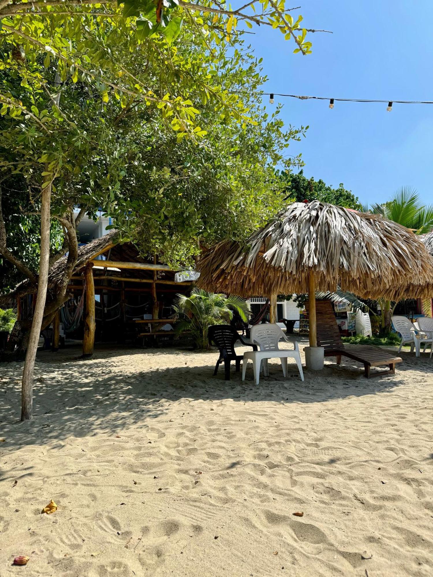 Hostel Beach House Rincón Exteriör bild